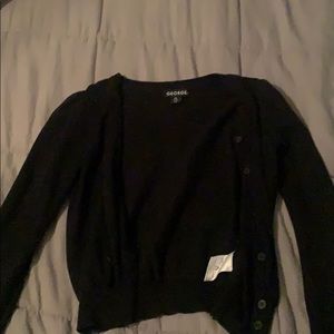 Light weight sweater